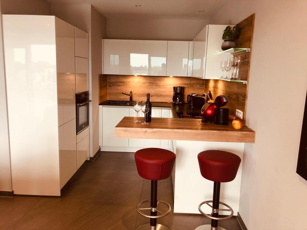 Penthouse Apartment Mit Alpenblick ฟรีดริชส์ฮาเฟน ภายนอก รูปภาพ